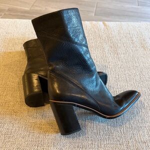 Franco Sarto Elegant Black Leather Ankle Boots size 7.5